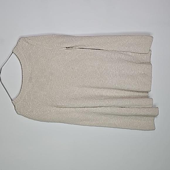 American Eagle small cream sweater - Picture 4 of 7